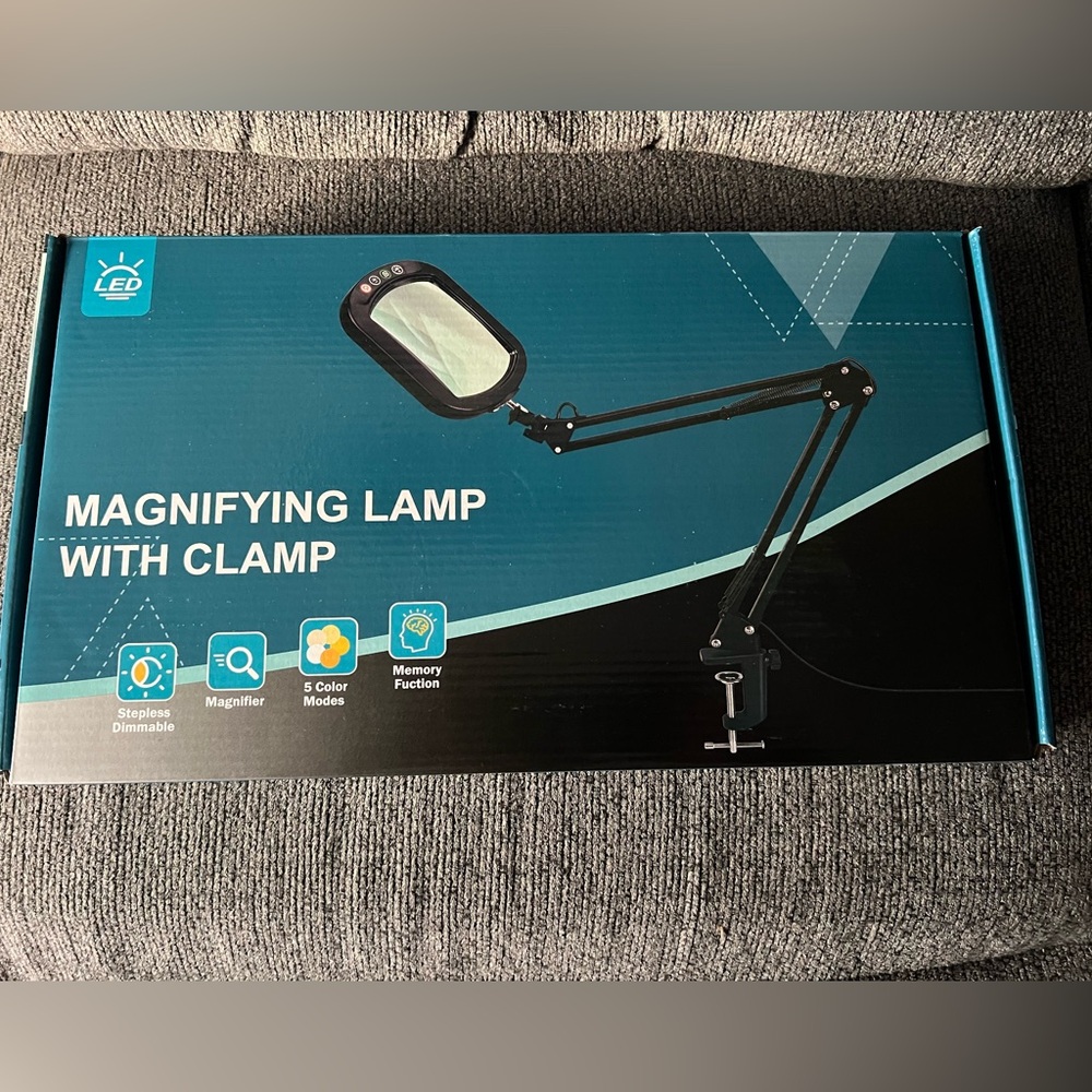 NEW 10X Rectangle Magnifying Glass with Light and Clamp.